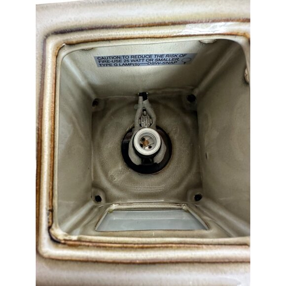 Scentsy Snapshot Full-Size Scented Warmer With Box & Bulb - Damaged Box/Writing - Picture 6 of 10